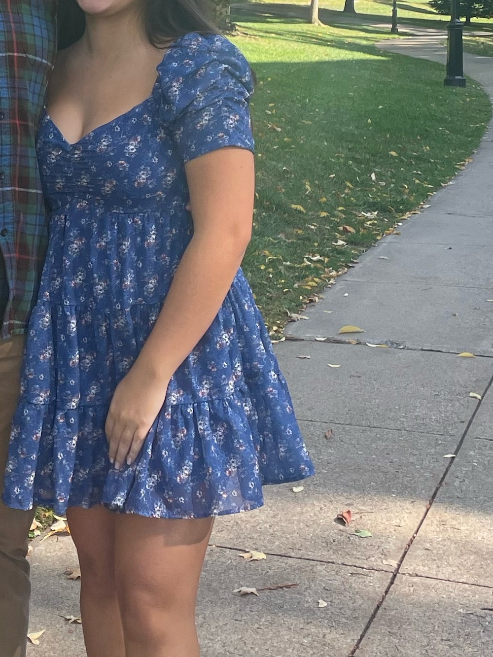 Blue Floral puff sleeve dress